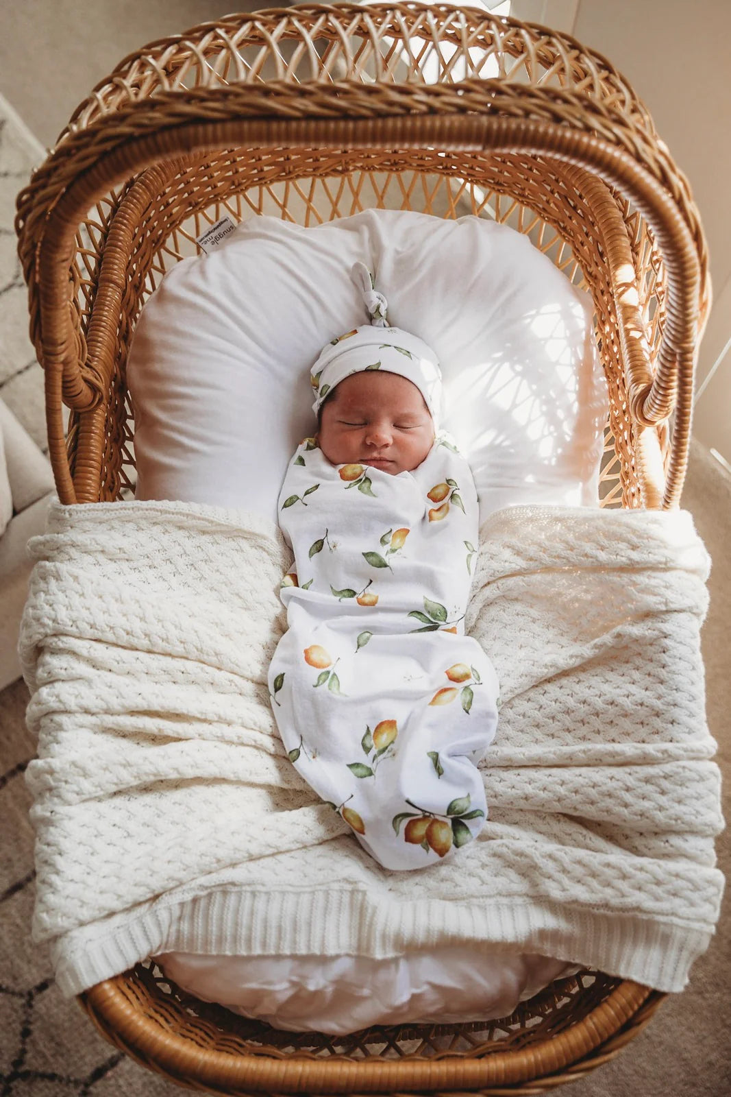 Lemon Snuggle Puck- Sack mit Beanie