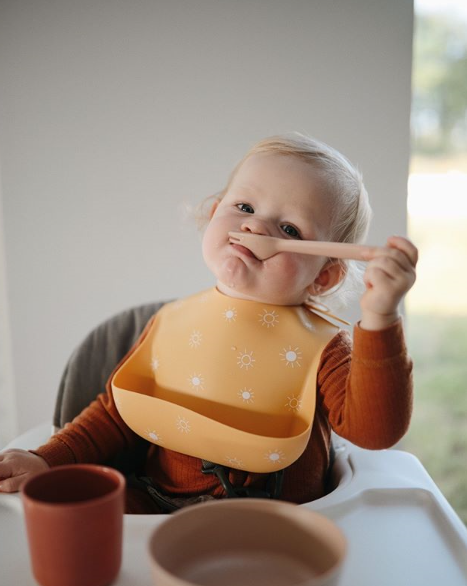Silikon Lätzchen Clay