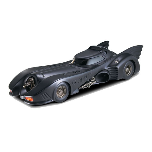 Batman Returns Batmobil 1:18