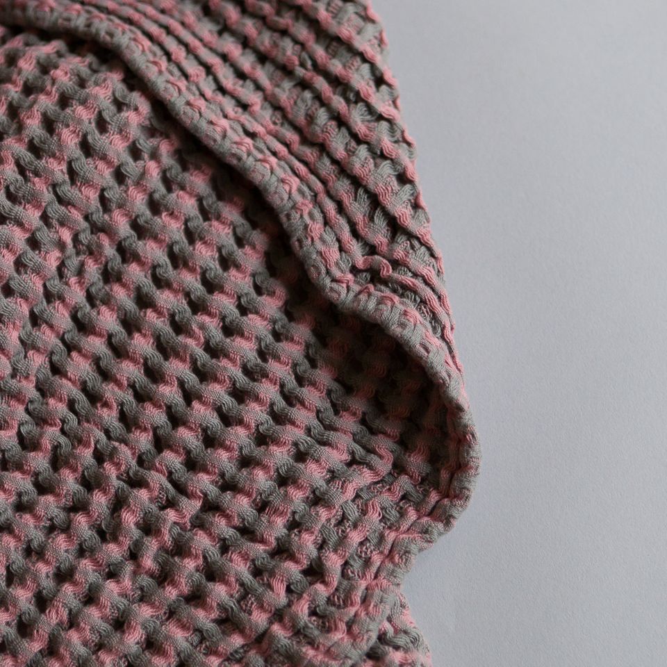 Waffle Bath Towel Dusty Rose