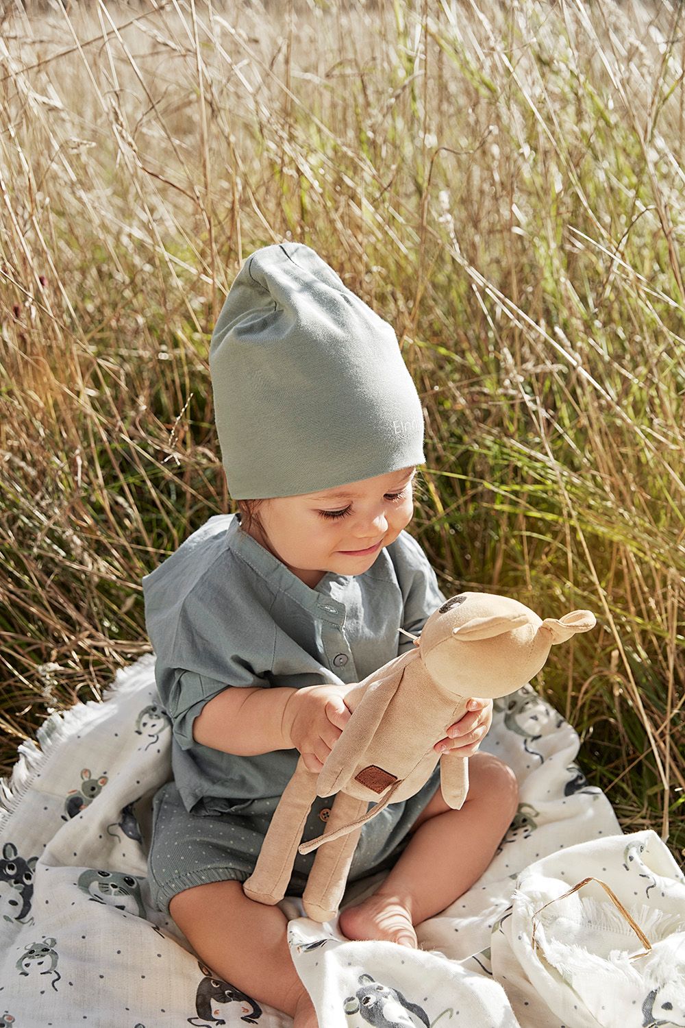 Logo Beanie Übergangszeit Hazy Jade