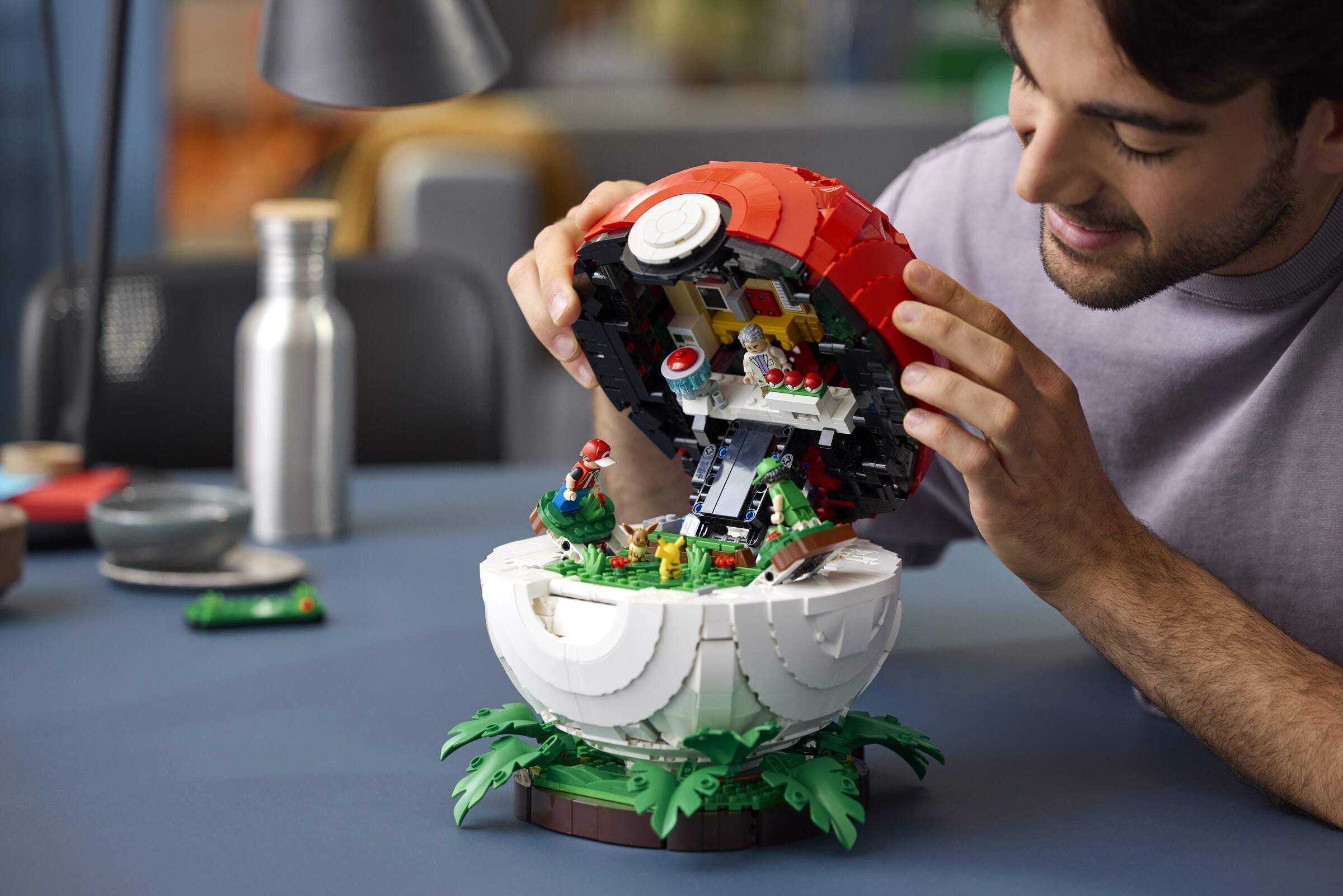 Pokéball mit Beeindruckenden Trainermomenten