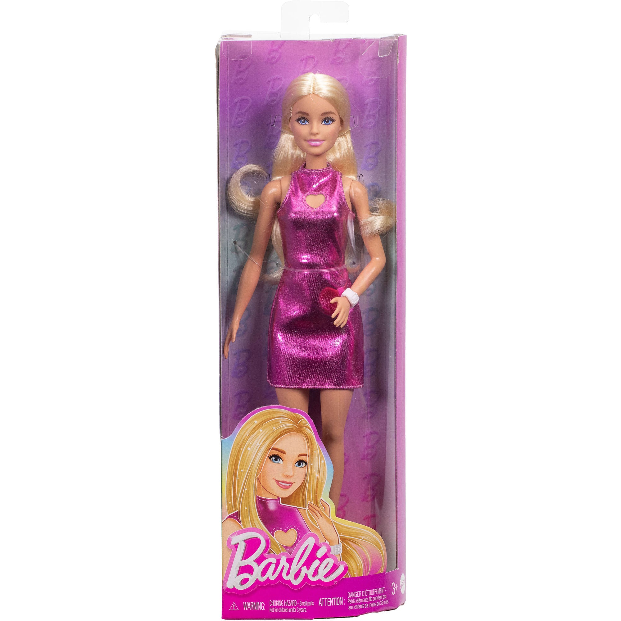 Modèle basique aux cheveux roux