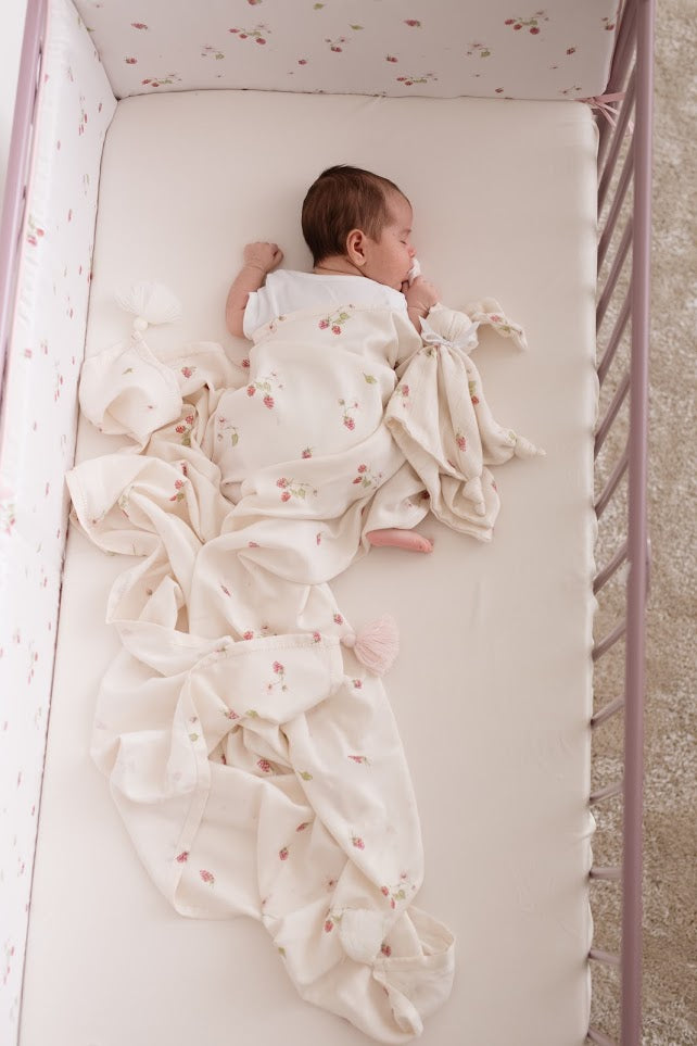 Swaddle mit Pommel Raspberry