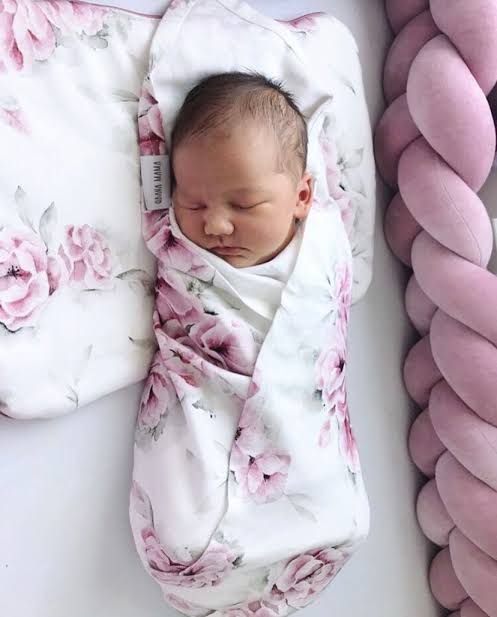 XL Bambus Swaddle Blossom