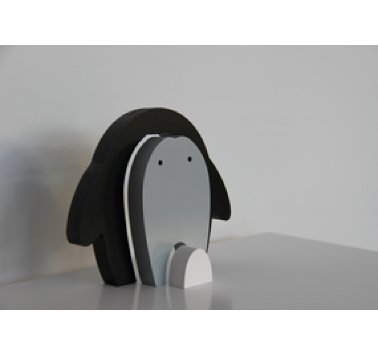 Holzfigur kleiner Pingu