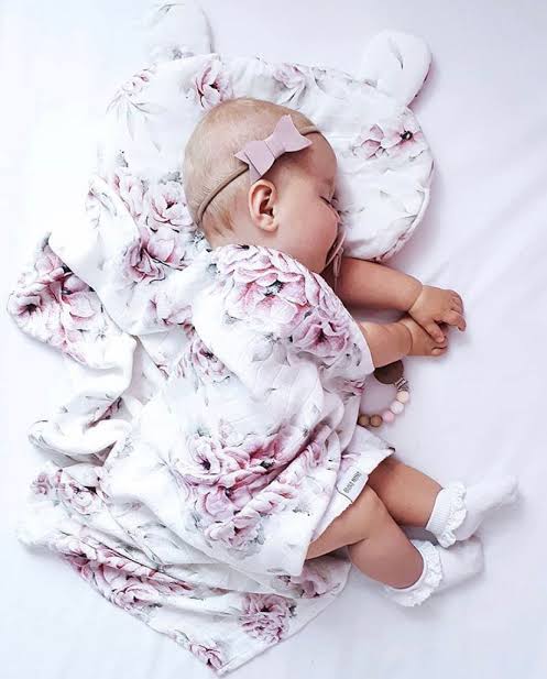 XL Bambus Swaddle Blossom