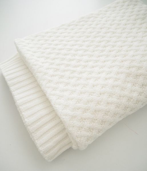 Snuggle Hunny - Diamond Strickdecke Weiss