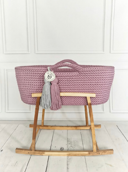 Like Moses - Moseskorb Dusty Pink mit Kissen und Bettwäsche grau