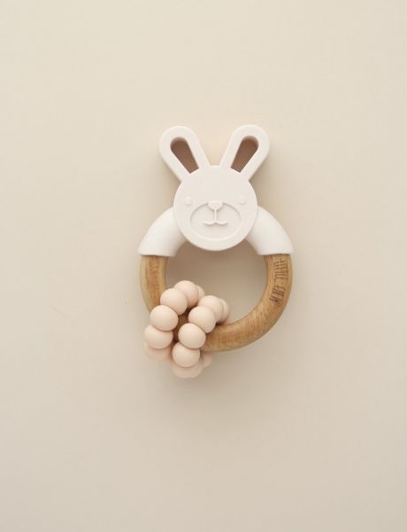 littleCHEW - Greifling Bunny mit Ringen Hellrosa / Pfirsich