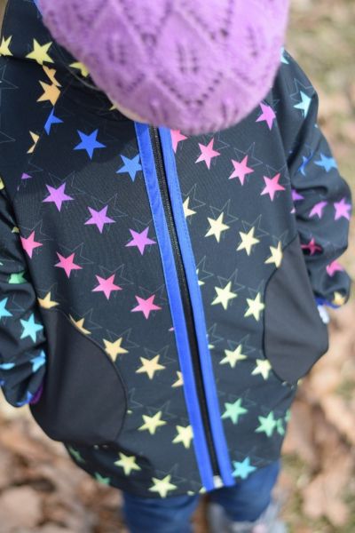 Green Baby 063 - Softshell Jacke Frühling bis Herbst ungefüttert Rainbow Stars